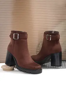 The Roadster Lifestyle Co Women Block Heeled Chelsea Boots