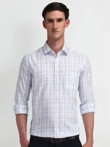 Arrow Men Manhattan Spread Collar Checked Cotton Slim Fit Formal Shirt