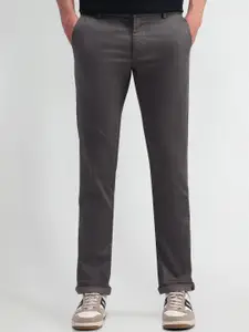 Arrow Sport Men Textured Urban Slim Slim Fit Trousers