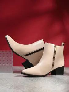 The Roadster Lifestyle Co Women Solid Casual Boots