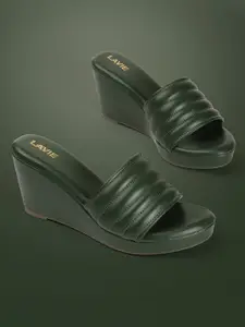 Lavie Kitten Sandals with Tassels