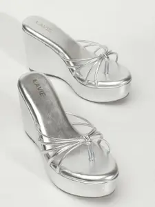 Lavie Kitten Sandals with Tassels