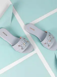 Mochi Women Printed Open Toe Flats with Buckles