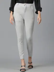 Kotty Women Jean Skinny Fit High-Rise Stretchable Jeans