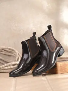 The Roadster Lifestyle Co Women Chelsea Boots