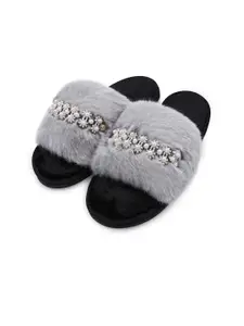 JENNA Women Embellished Room Slippers