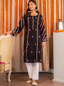 HOUSE OF KARI Women Chikankari Muslin Kurta