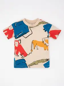 DeFacto Boys Conversational Printed Round Neck Cotton T-shirt