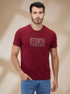 Park Avenue Men Typography Printed Round Neck Cotton Slim Fit T-shirt