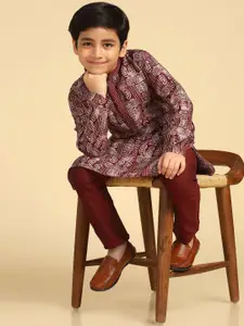 KISAH Boys Paisley Printed Mandarin Collar Straight Kurta
