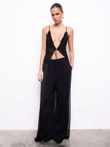 MIAKEE Women Solid V-Neck Top