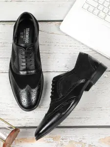 Teakwood Leathers Men Textured Formal Brogues