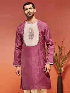 VASTRAMAY Yoke Design Patchwork Straight Kurta