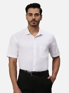 Park Avenue Men Spread Collar Solid Cotton Formal Shirt