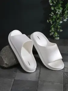 HRX by Hrithik Roshan Men Solid Rubber Sliders