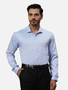 Park Avenue Men Spread Collar Solid Cotton Slim Fit Formal Shirt