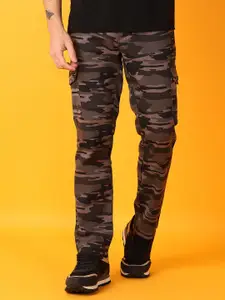 V-Mart Men Mid-Rise Camouflage Printed Trousers