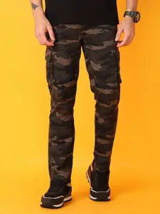 V-Mart Men Mid-Rise Camouflage Printed Trousers