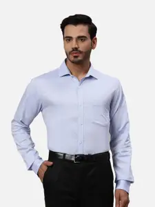 Park Avenue Men Spread Collar Solid Cotton Slim Fit Formal Shirt