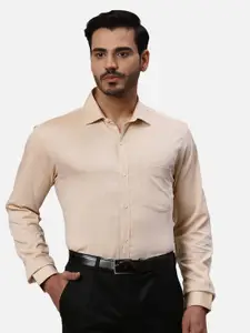 Park Avenue Men Spread Collar Solid Cotton Slim Fit Formal Shirt