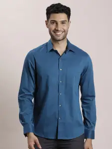 Turtle Men Classic Spread Collar Solid Cotton Slim Fit Formal Shirt