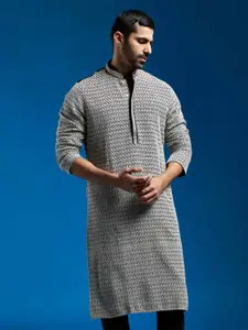 VASTRAMAY Floral Embroidered Thread Work Mandarin Collar Georgette Straight Kurta