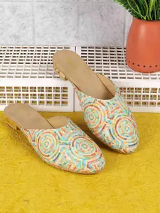 Metro Women Printed Slip-On Flats