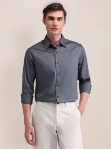 U.S. Polo Assn. Men Classic Spread Collar Solid Cotton Formal Shirt