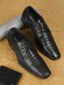 Metro Men Textured Leather Formal Derbys