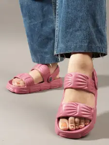 Carlton London Women Rubber Sliders