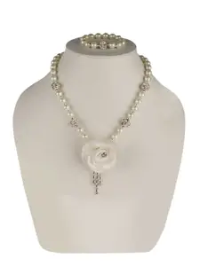 Daizy Girls Flower Necklace & Bracelet Jewellery Set