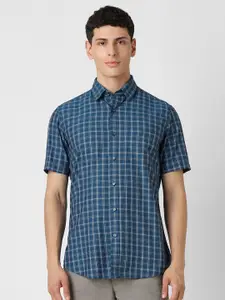 Van Heusen Sport Men Spread Collar Tartan Checked Cotton Slim Fit Casual Shirt