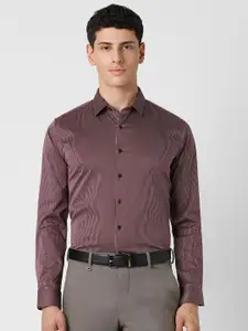 Van Heusen Men Spread Collar Vertical Striped Cotton Slim Fit Formal Shirt