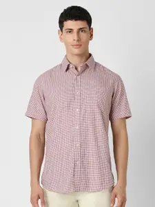 Van Heusen Sport Men Spread Collar Micro Checks Self Design Cotton Slim Fit Casual Shirt