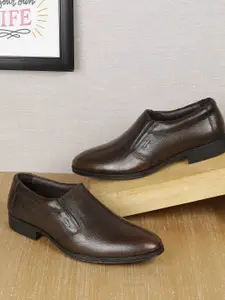 WALKWAY by Metro Men Textured Leather Slip-On Shoes