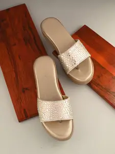 CLOG LONDON Embellished Wedge Heel Sandals