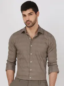 Mufti Men Spread Collar Checked Cotton Slim Fit Casual Shirt