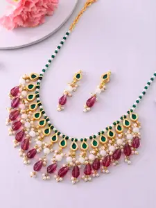 DASTOOR Gold Plated Kundan Studded & Beaded Necklace & Earrings
