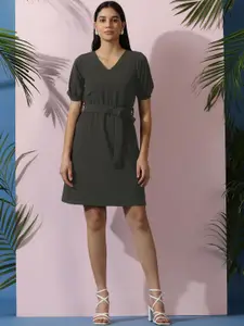 Kotty Women Solid Puff Sleeve A-Line Dress