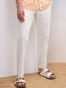 HIGHLANDER Men Straight Fit Easy Wash Trousers