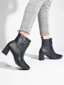 SHUZ TOUCH Women Buckle Detail Block Heel Boots