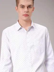 The Indian Garage Co. X Luxe Men Spread Collar Micro Ditsy Printed Slim Fit Formal Shirt