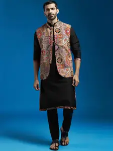 VASTRAMAY Mandarin Collar Straight Kurta With Pyjama And Thread Work Nehru Jacket