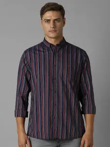 Louis Philippe Jeans Men Button-Down Collar Vertical Striped Cotton Slim Fit Casual Shirt