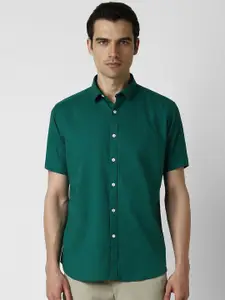 V Dot Men Spread Collar Solid Cotton Slim Fit Casual Shirt