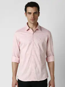 Van Heusen Sport Men Spread Collar Floral Printed Cotton Slim Fit Casual Shirt