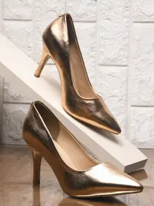 THE WHITE POLE Stiletto Heel Pumps