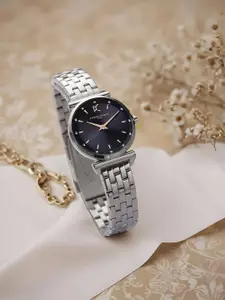 pierre cardin Women Dial & Stainless Steel Straps Analogue Watch CF.0804.SJ