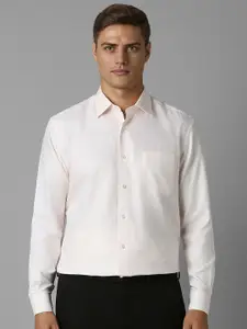 Louis Philippe Men Classic Cutaway Collar Vertical Striped Cotton Formal Shirt