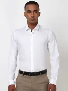 Peter England Men Spread Collar Solid Cotton Slim Fit Formal Shirt